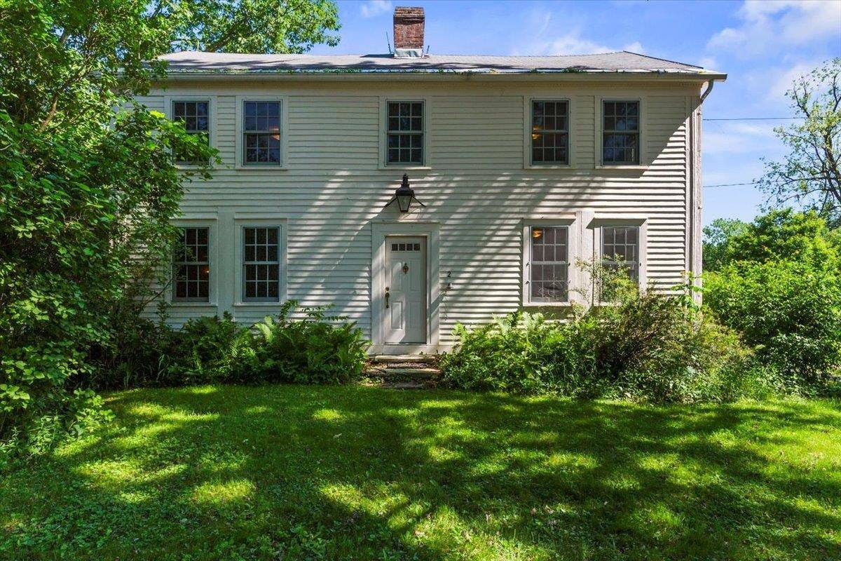 2 Cold Spring RD, Shaftsbury, VT 05257