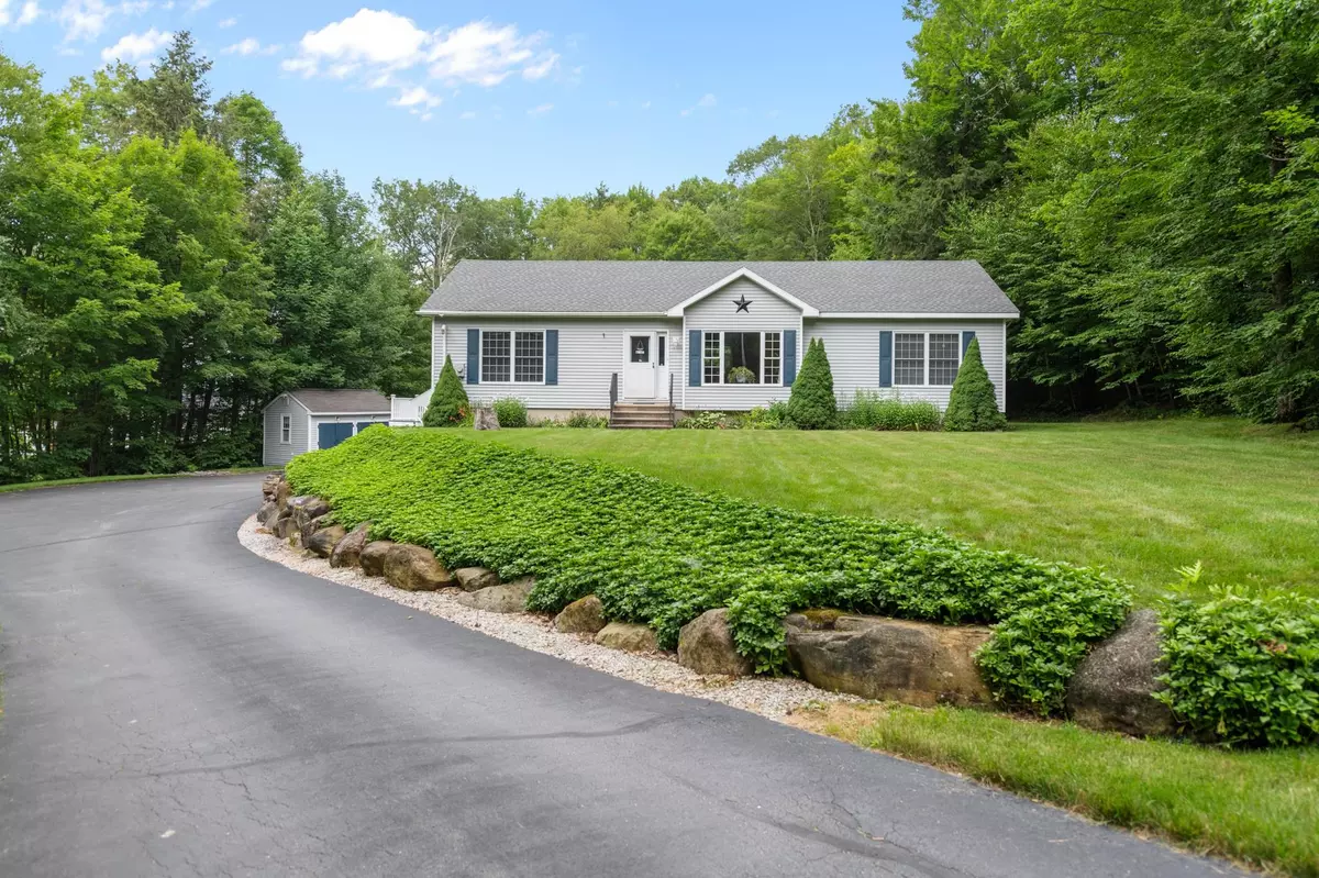 Loudon, NH 03307,183 Clough Hill RD