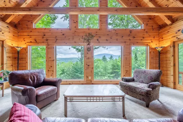 Wilmot, NH 03287,16 Mountain Overlook