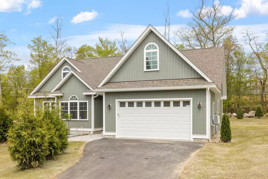 293 Sterling DR, Laconia, NH 03246