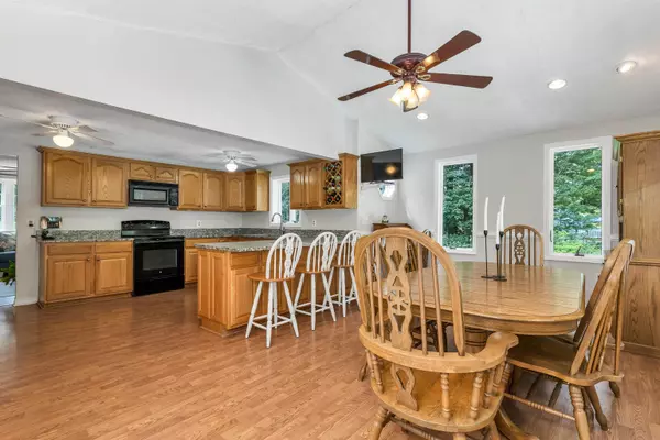 Londonderry, NH 03053,6 Mont Vernon DR