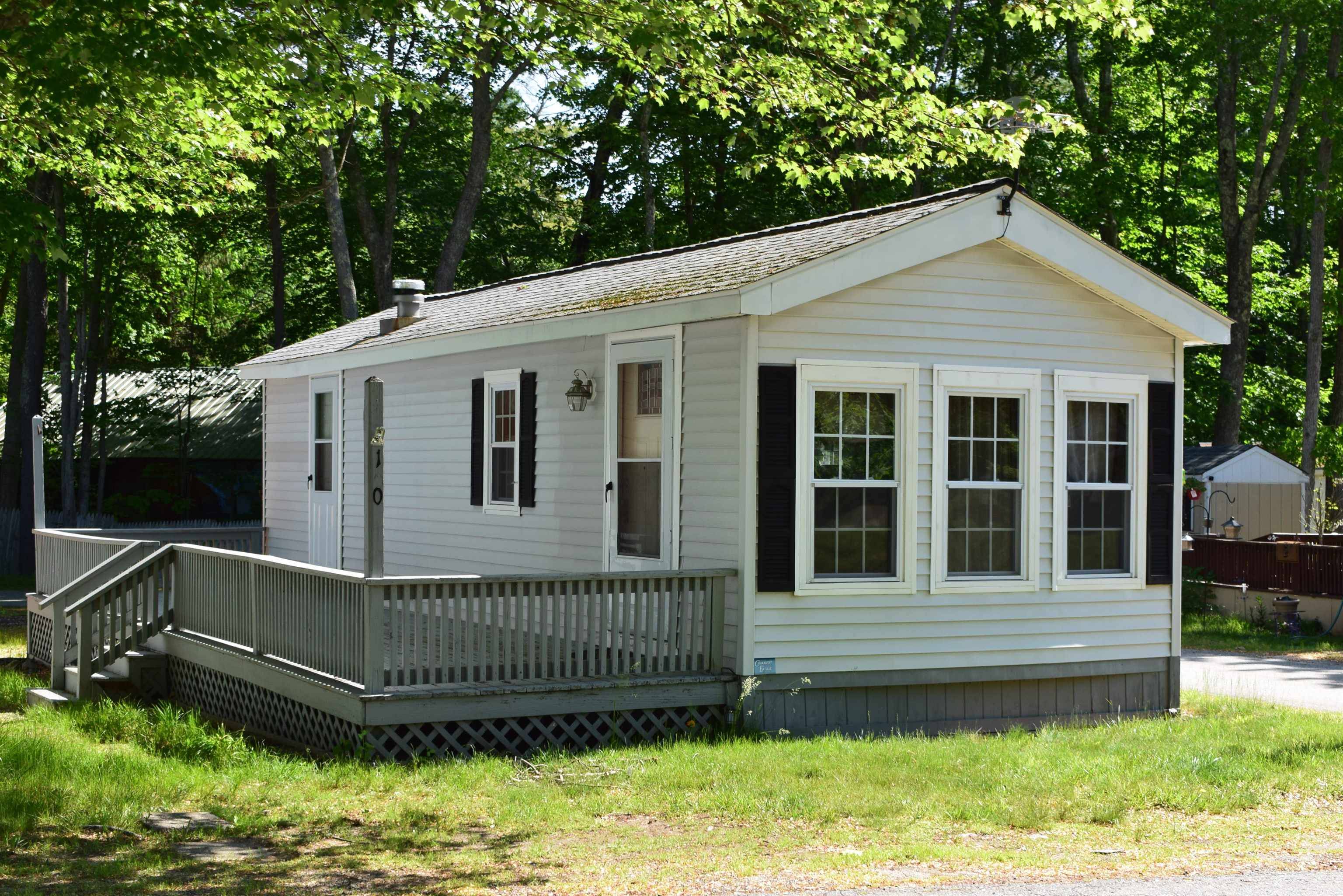 Danville, NH 03819,10 Annaloro BLVD