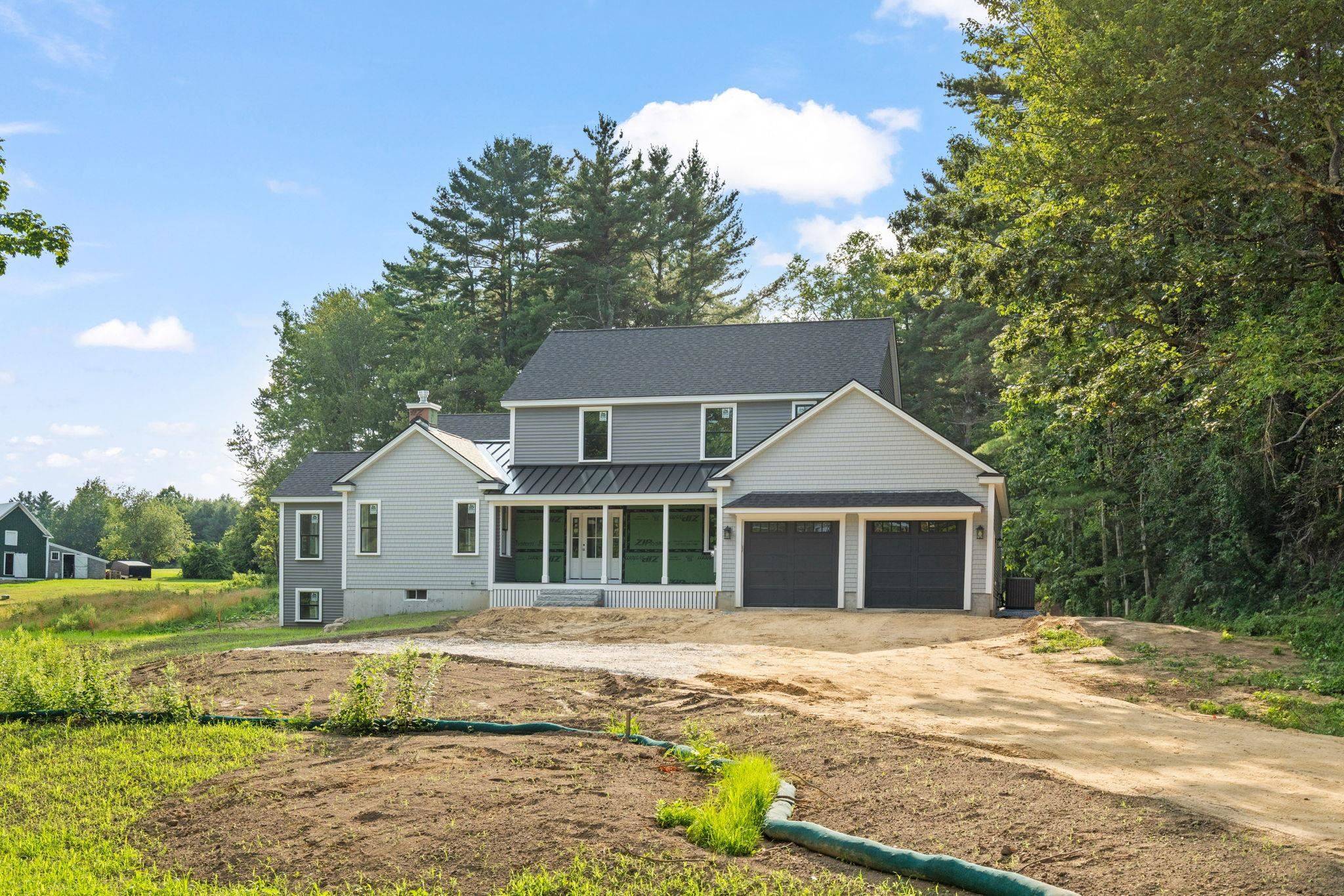 139 North Rd RD, East Kingston, NH 03827