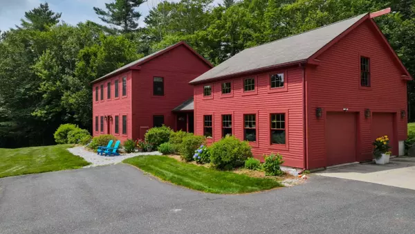 35 Sturgis CIR, Grantham, NH 03753