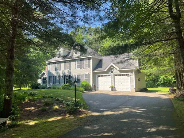 Newton, NH 03858,4 Felicia DR