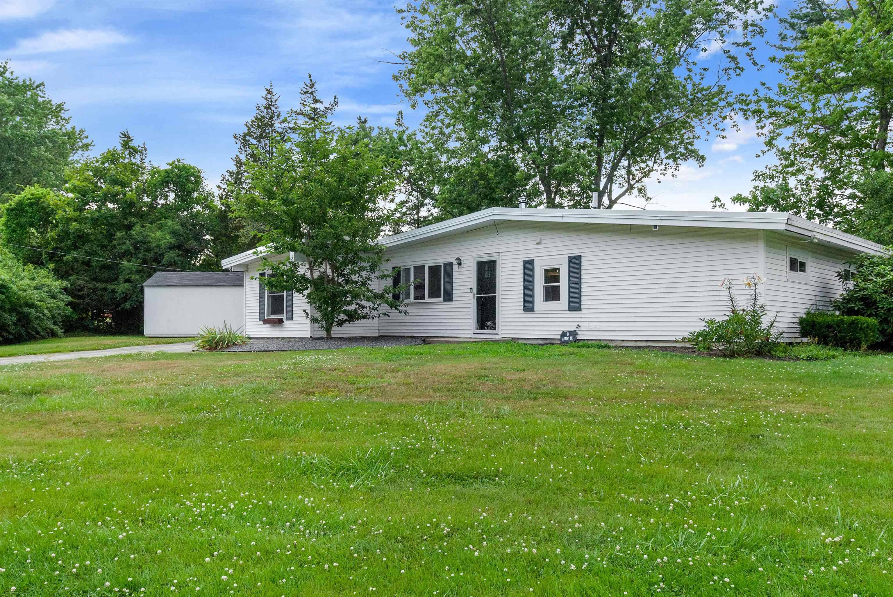 21 Arbor ST, Dover, NH 03820