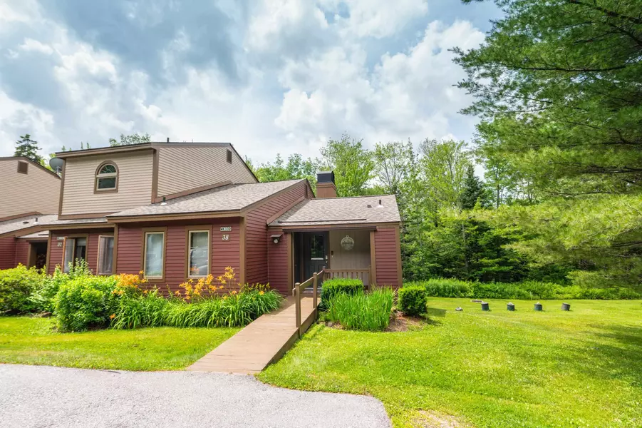 33D White Oaks LOOP #38, Dover, VT 05356
