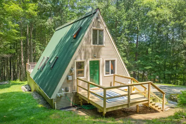Newfane, VT 05345,18 Hemlock Hill RD