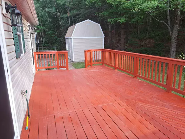 Allenstown, NH 03275,39 Parkwood DR