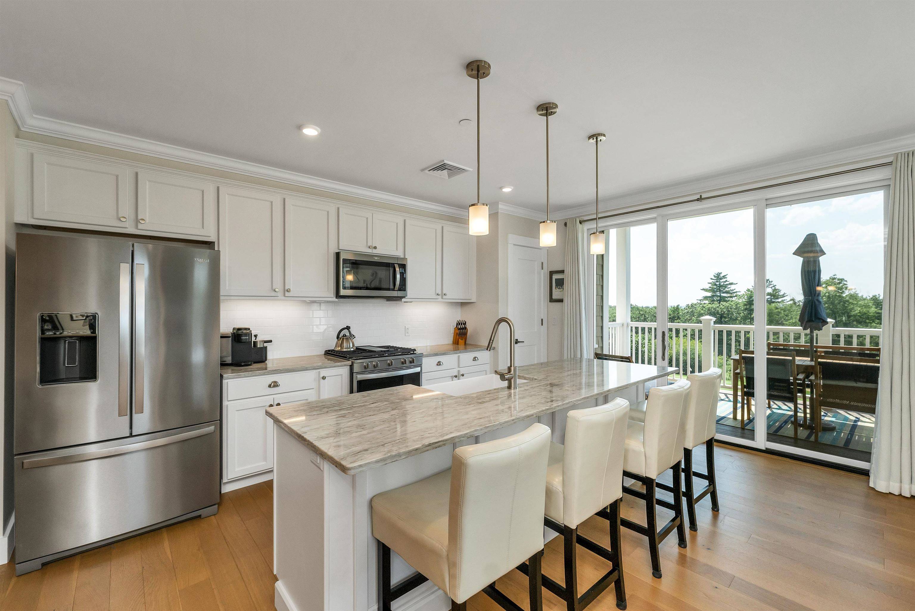 3 Longview DR #202, Atkinson, NH 03811