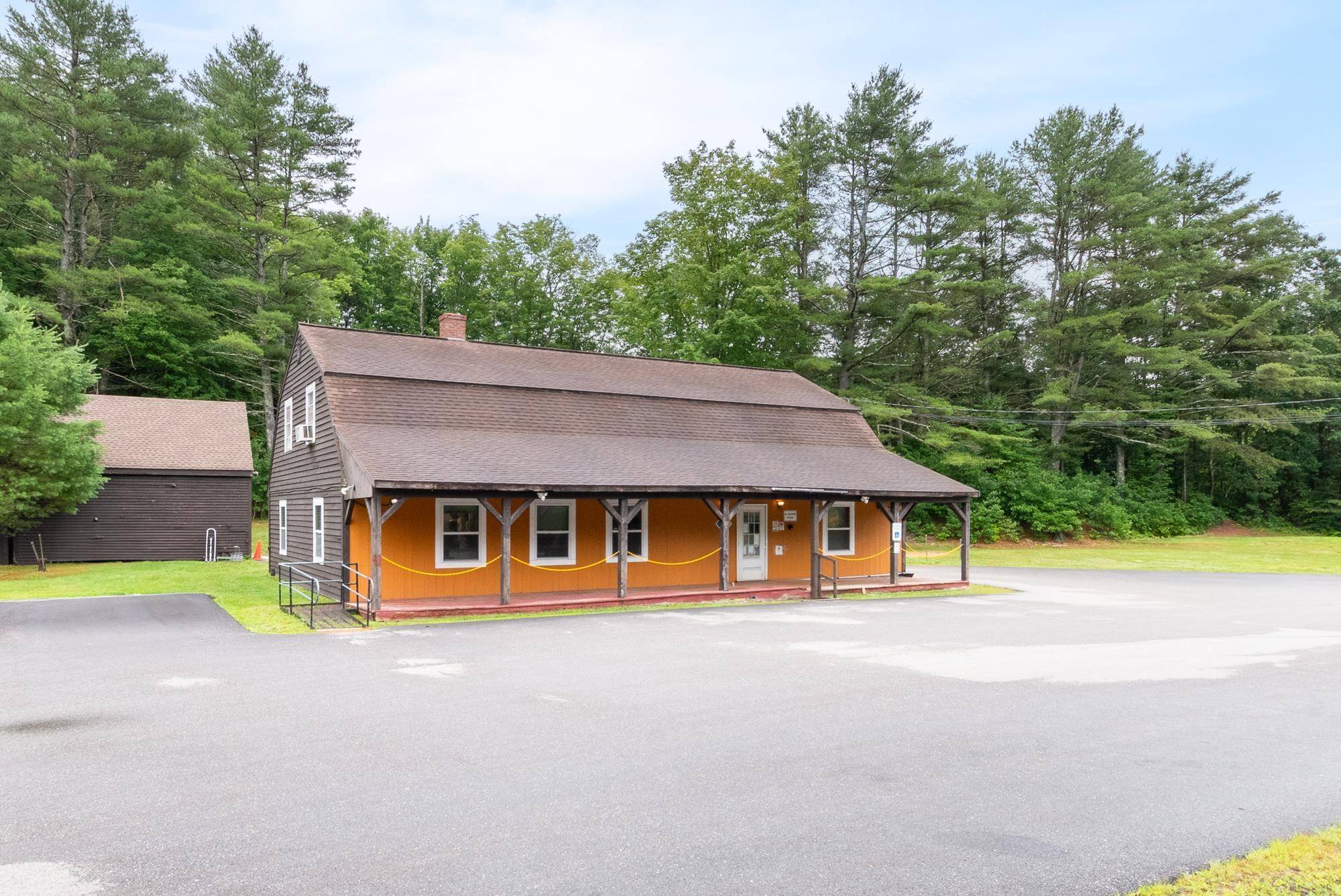 687 Laconia RD, Belmont, NH 03220