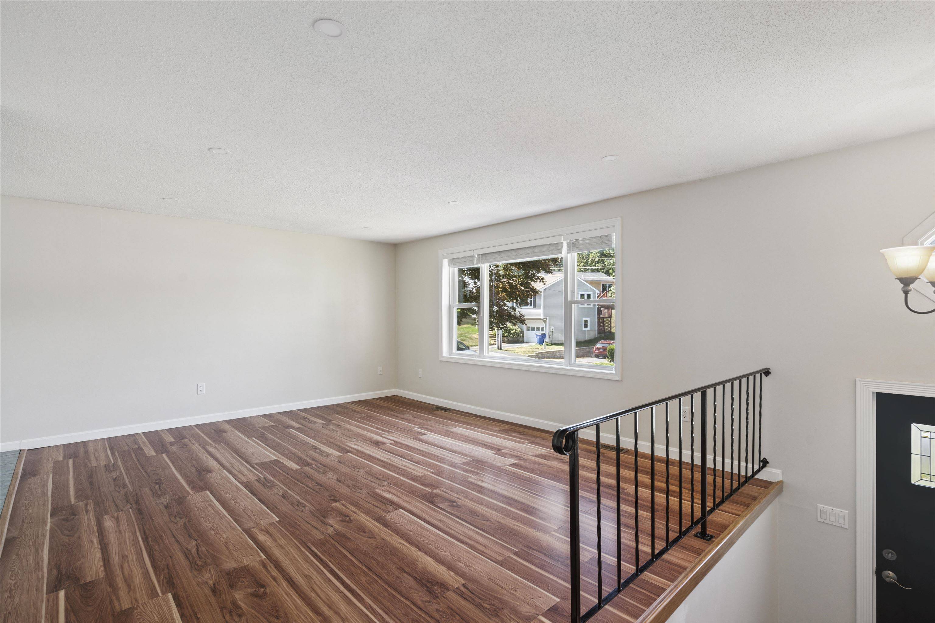 Nashua, NH 03062,15 Killian DR