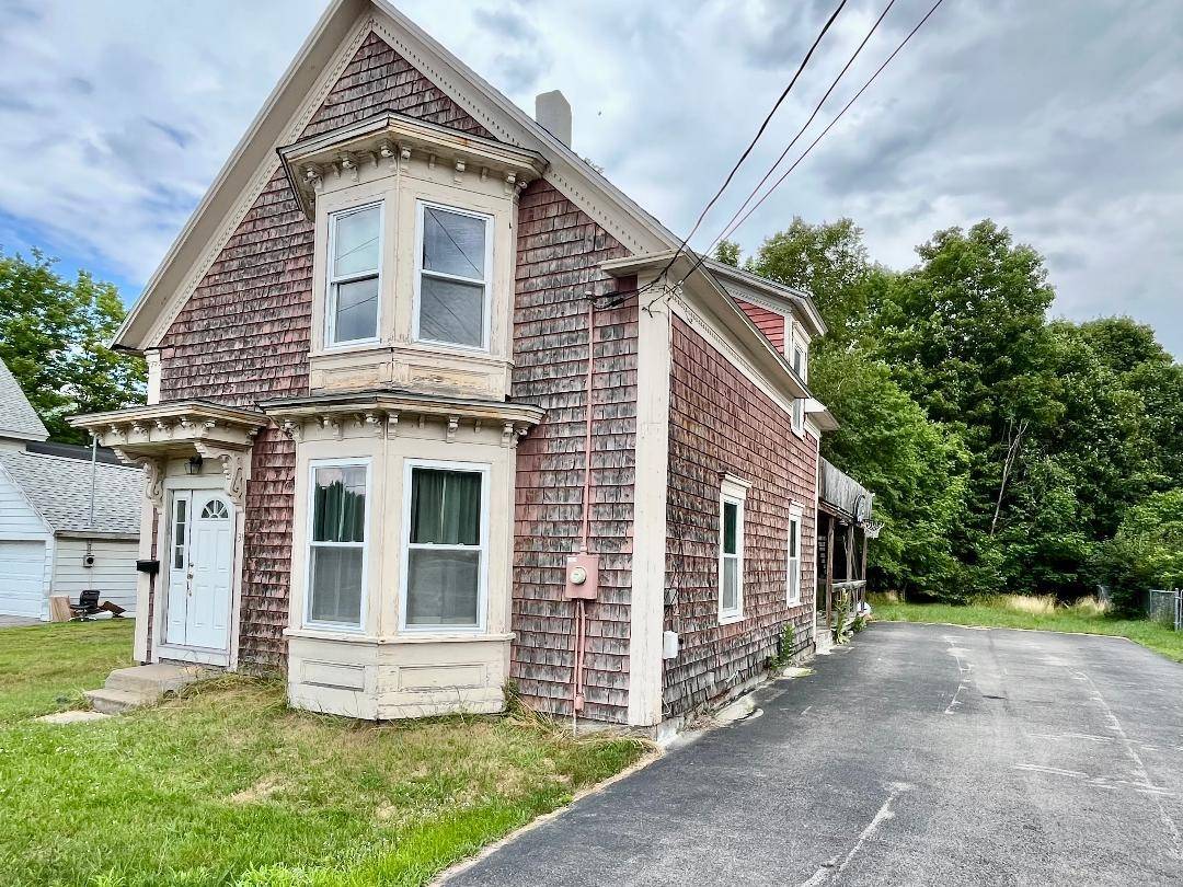 31 Glen RD, Gorham, NH 03581