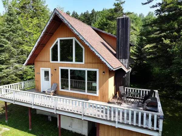 Westfield, VT 05874,92 Evergreen LN