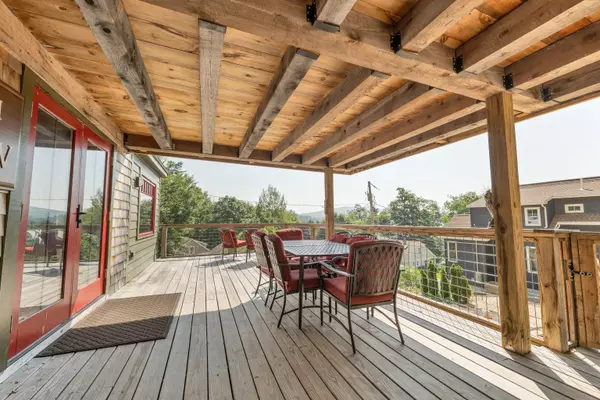 New Durham, NH 03855,8 Marsh Hill RD