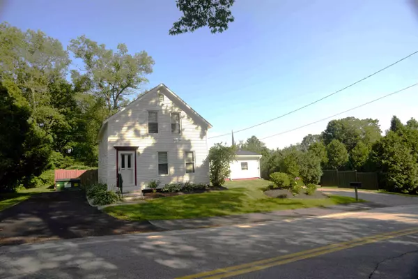 Milton, NH 03852,40 Western AVE