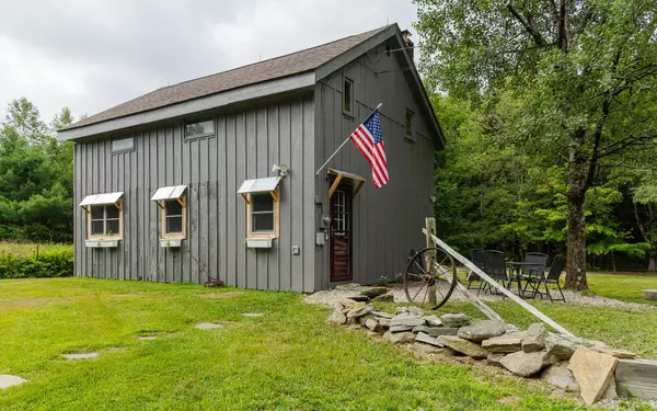 94 Thayer Brook RD, Alstead, NH 03602