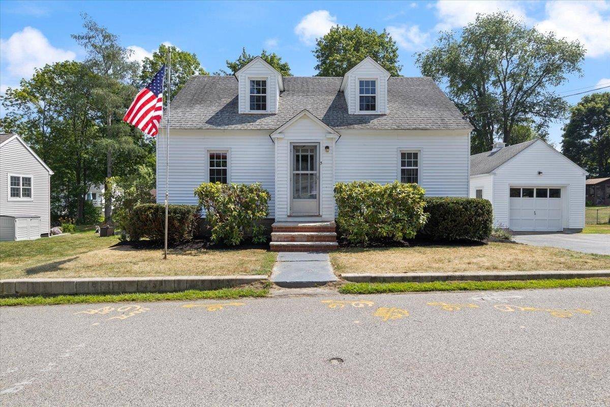 5 Webster AVE, Exeter, NH 03833
