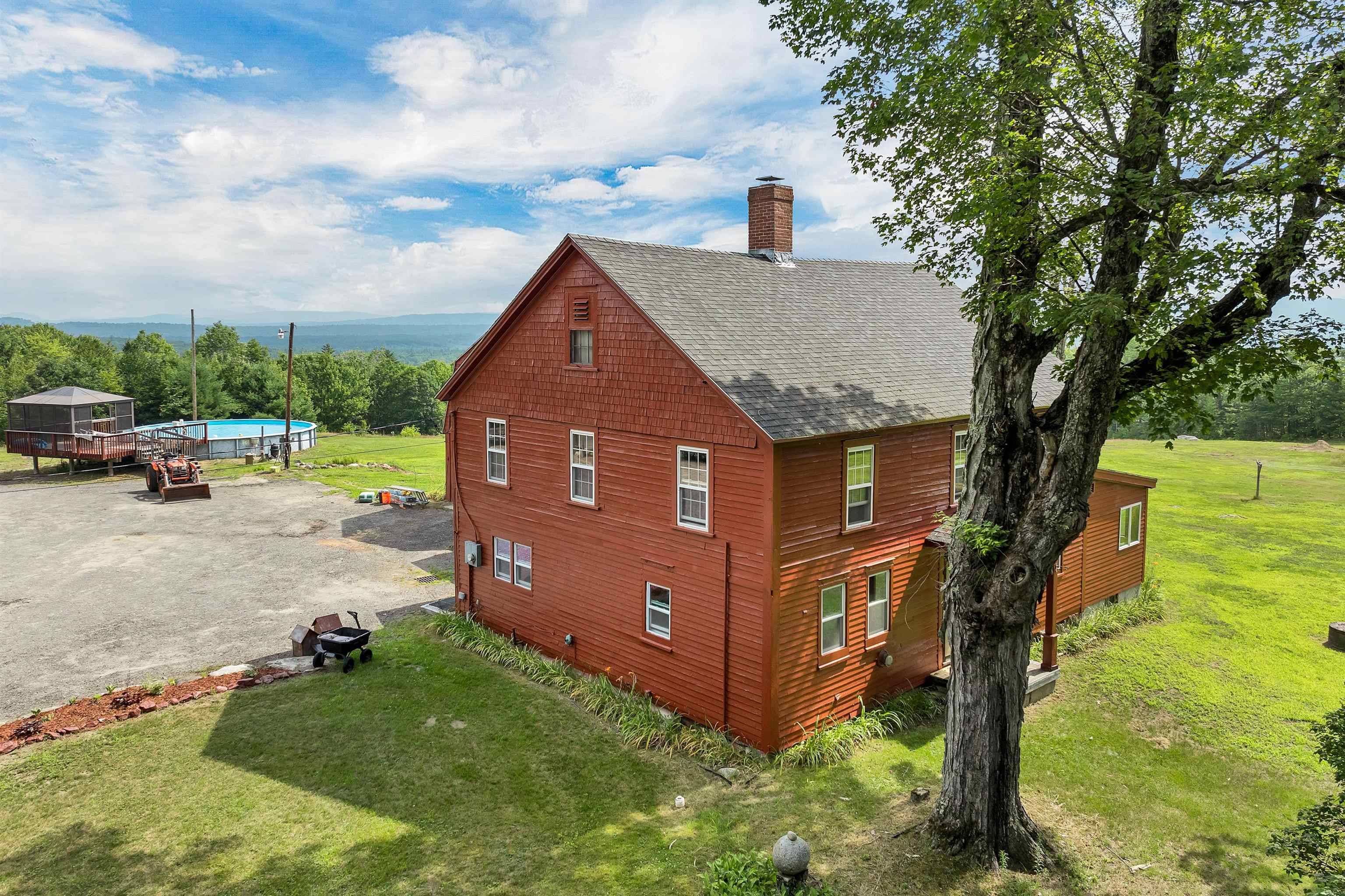 Effingham, NH 03882,225 Simon Hill RD