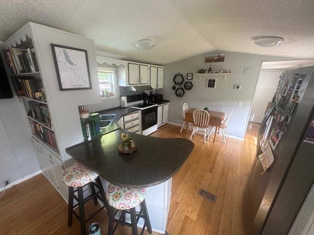 Somersworth, NH 03878,72 Crystal Springs WAY