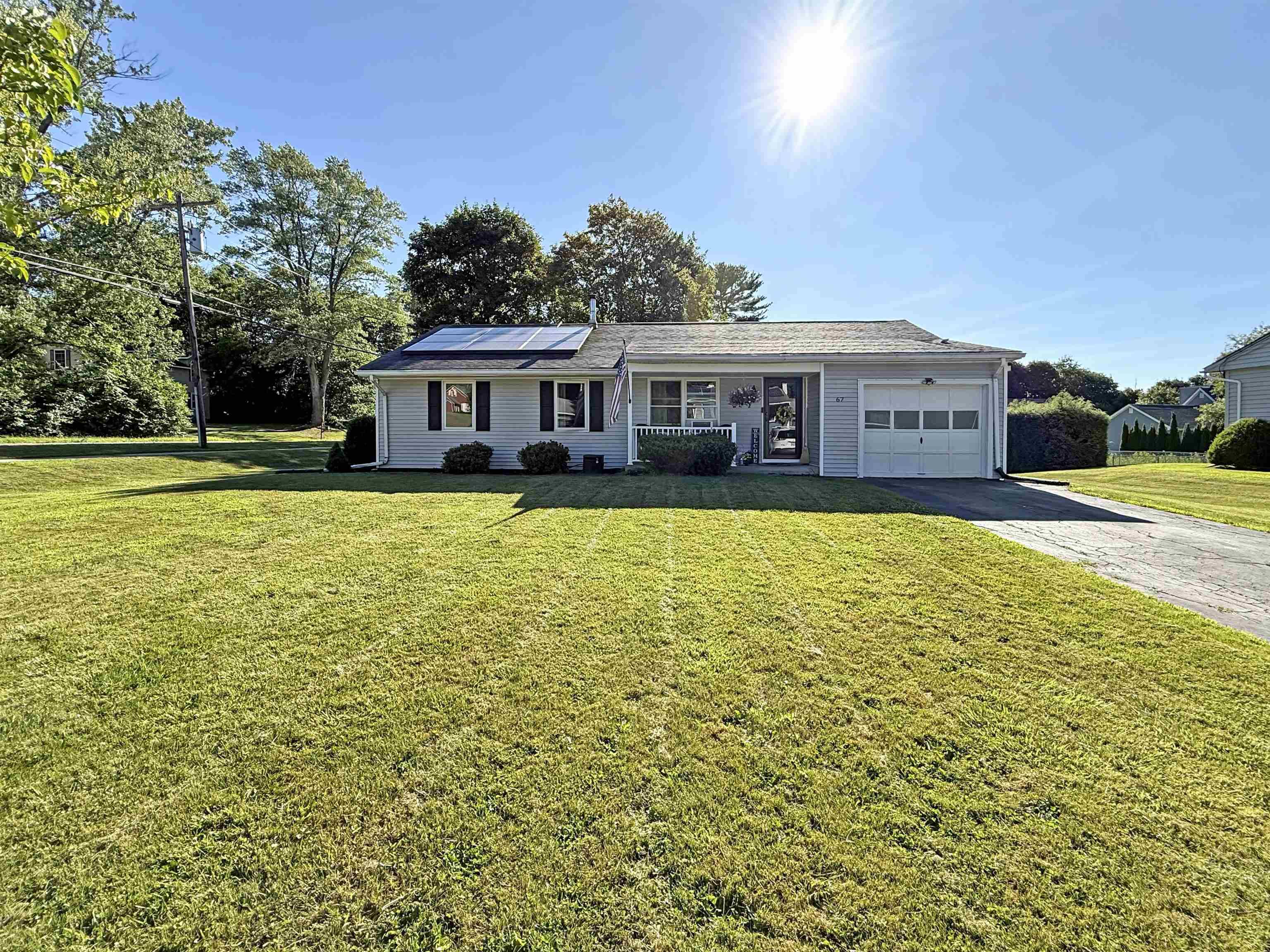 67 Meadow Brook RD, Rutland City, VT 05701