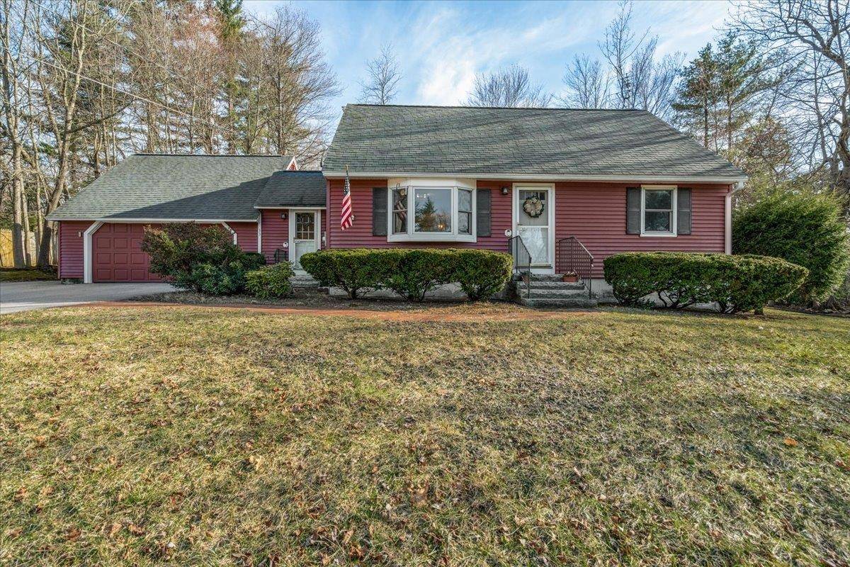 33 Ridgefield DR, Milford, NH 03055