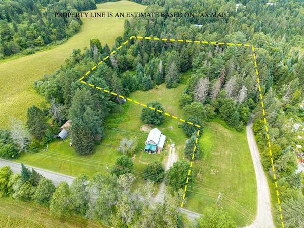 31 Privacy LN, Concord, VT 05824