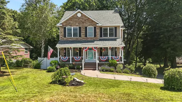 Manchester, NH 03102,523 Coolidge AVE