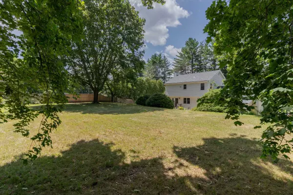 Hampton, NH 03842,183 Exeter RD