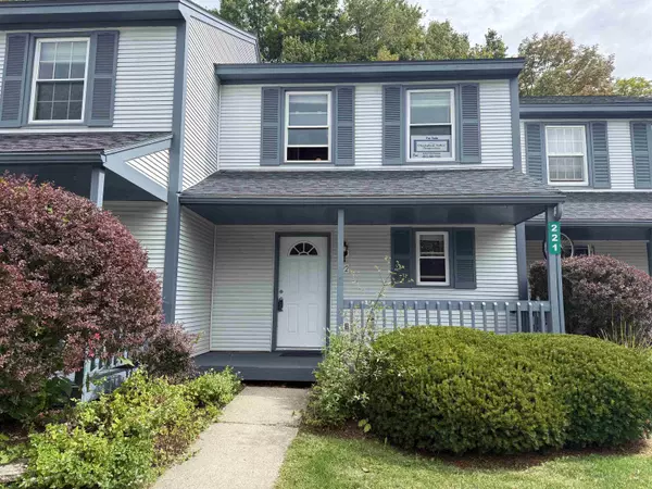 221 Lyman Meadow #P2, Hinesburg, VT 05461-9807