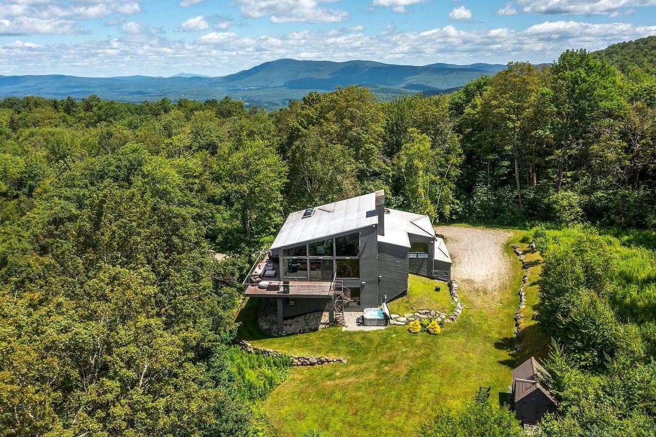 115 Benson Fuller DR, Winhall, VT 05340