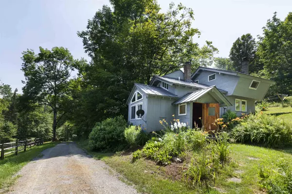 Strafford, VT 05072,175 Old City Falls RD