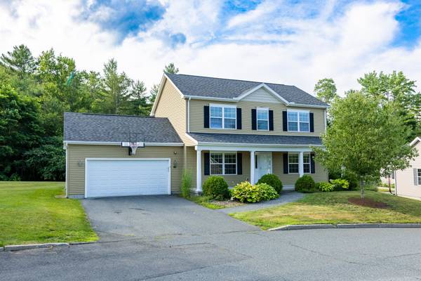 60 Mountain View DR, Lebanon, NH 03766