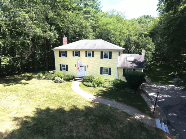24 Edinburgh DR, Bedford, NH 03110