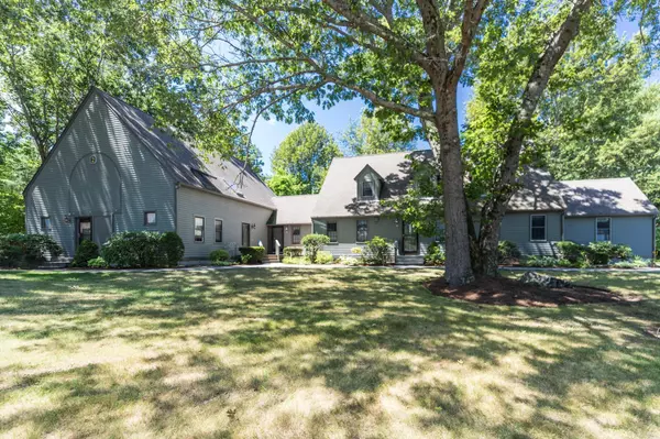 8 Montrose DR #8, Stratham, NH 03885