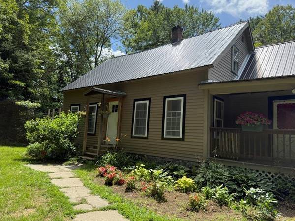 114 South RD, Canaan, NH 03741