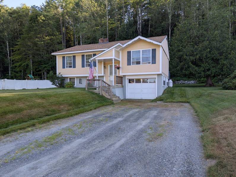 230 Kevadus CIR, Chester, VT 05143