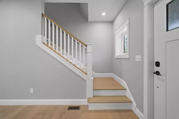 Barrington, NH 03825,29 Scruton Pond RD