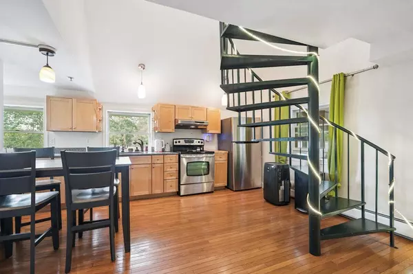 34 Floral AVE #5, Dover, NH 03820
