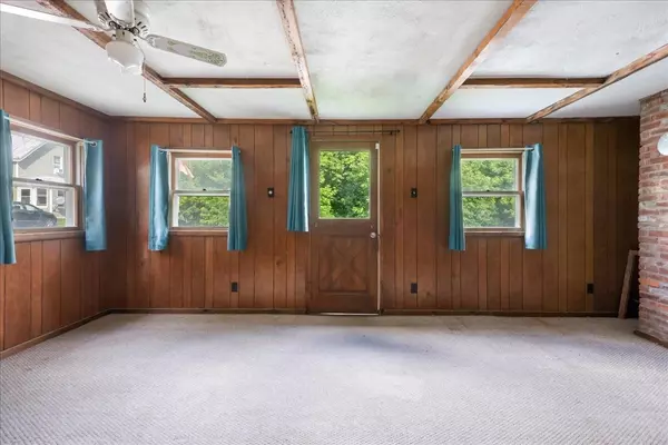 Highgate, VT 05459,23 Hanna RD