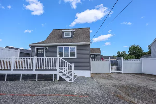 6 Highland AVE, Derry, NH 03038