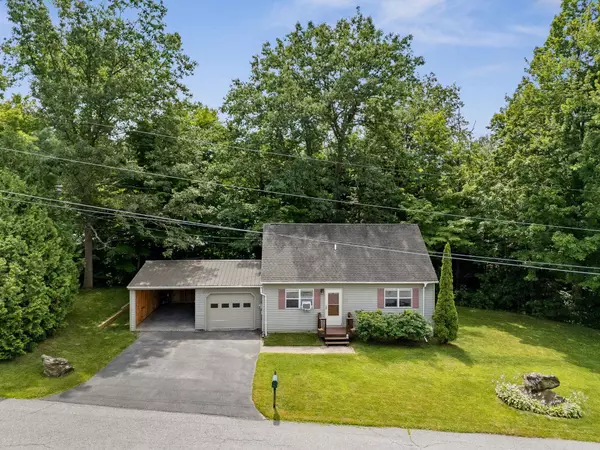 17 Burnett CT, Richmond, VT 05477