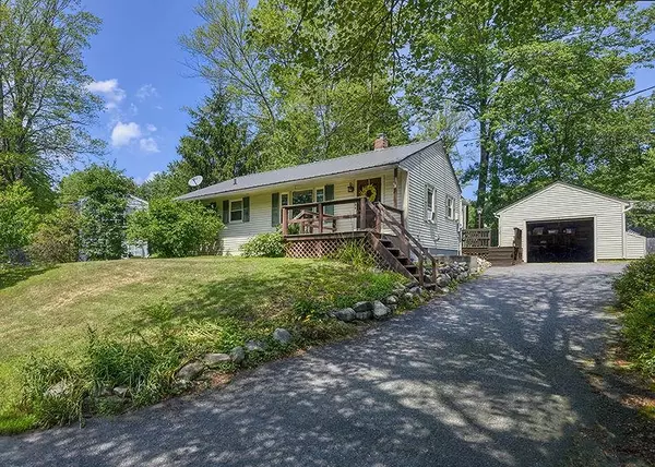 23 Fox CIR, Keene, NH 03431