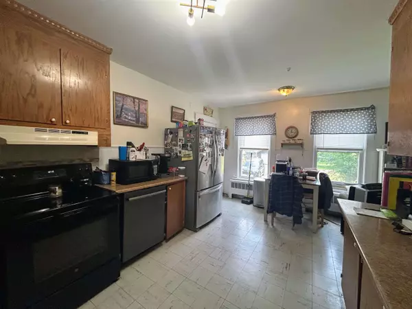 Springfield, VT 05150,513 Giddings ST