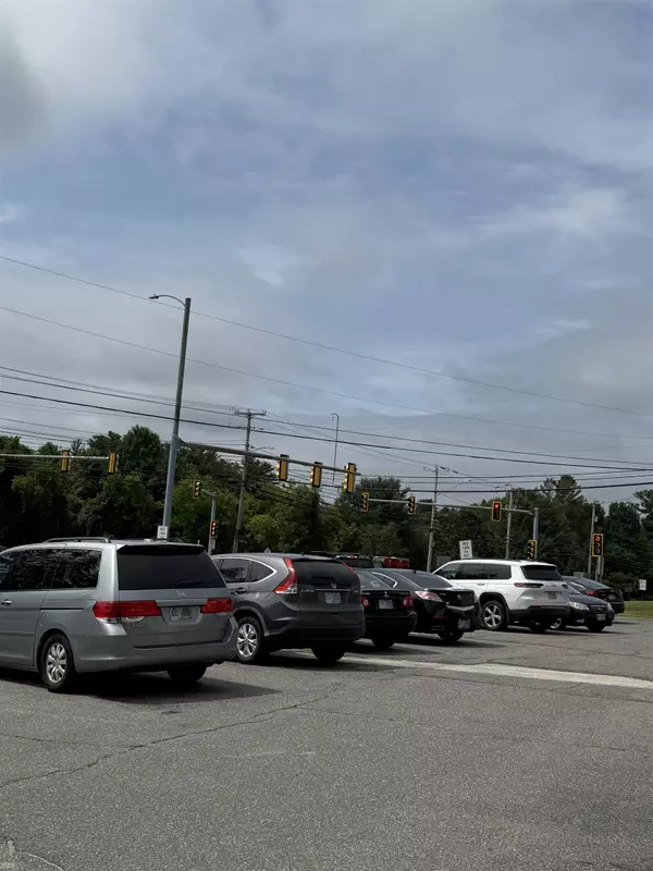 Hudson, NH 03051,238 Central ST