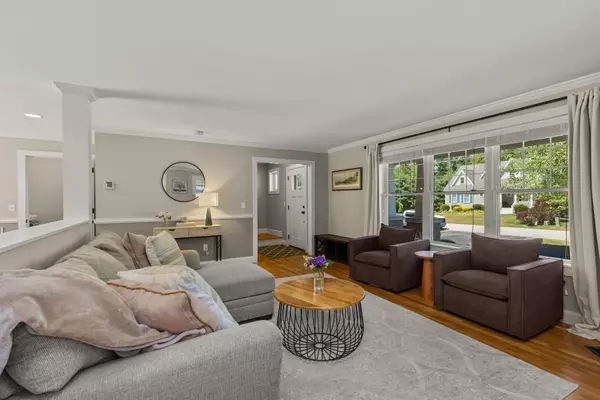 Seabrook, NH 03874,14 Halls WAY