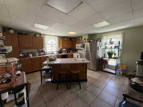Rutland City, VT 05701,58 Crescent ST