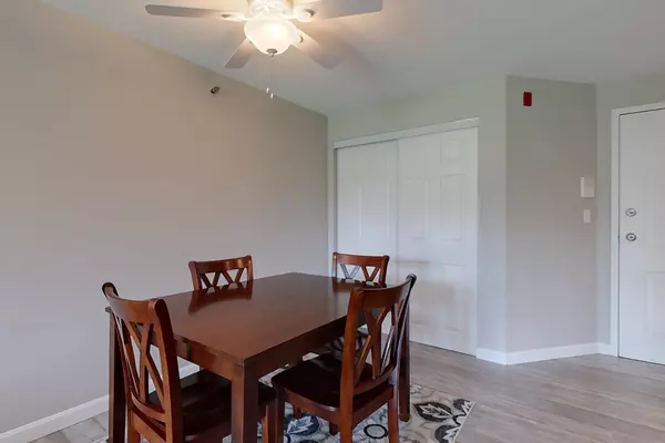 Hudson, NH 03051,433 Abbott Farm LN