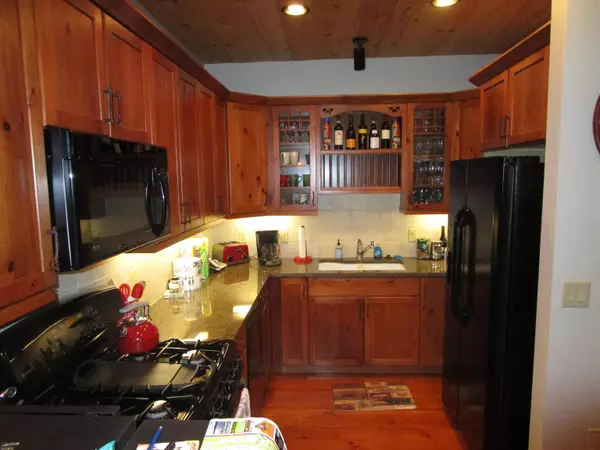 Stratton, VT 05155,16 c Winterberry Heights CT