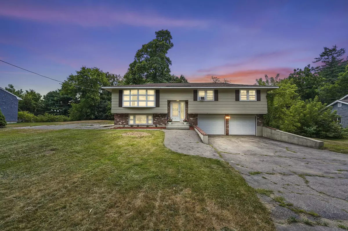 Derry, NH 03038,7 Hoodkroft DR